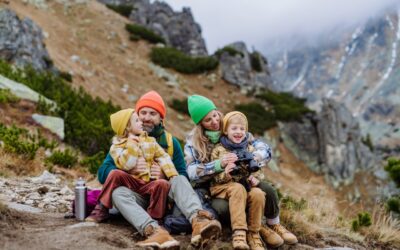 Trekking z dzieckiem — jak wybrać bezpieczną i ciekawą trasę?